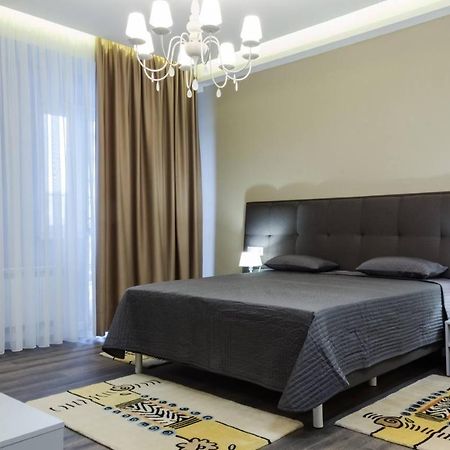 City Park Hotel تشيسيناو المظهر الخارجي الصورة